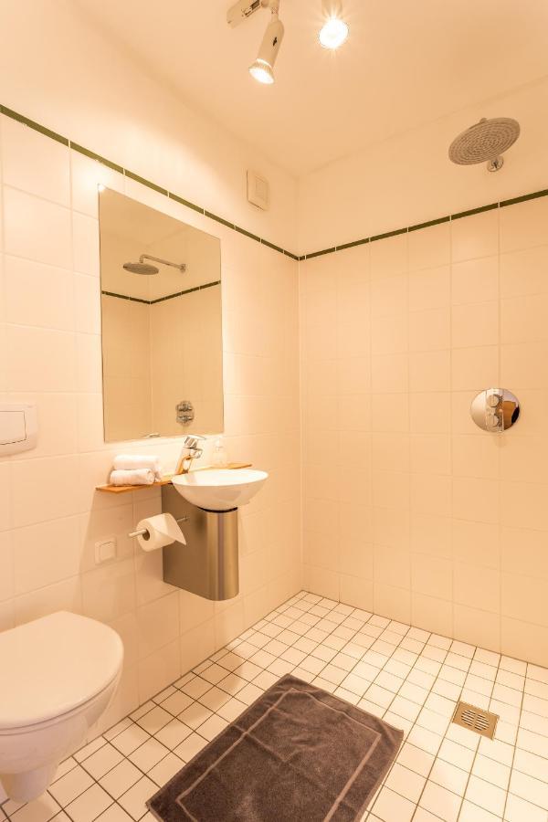 Hormannhof Hotell Linden  Rum bild